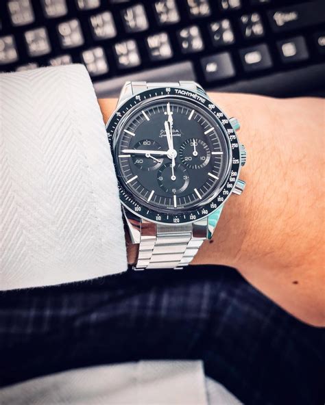 omega speedmaster 3210.52|omega speedmaster 321 review.